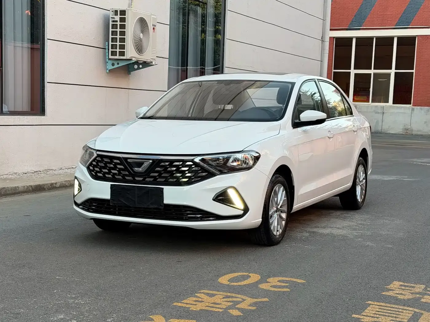 Jetta VA3 1.5L Automatic Glory Edition 2023 — фото 2