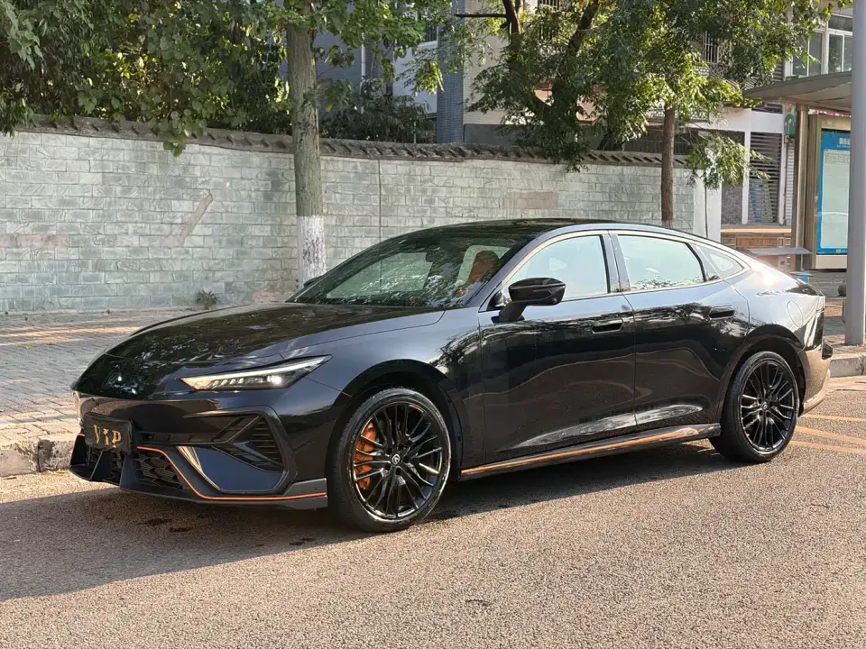 Changan UNI-V 2.0T Sport Version 2025