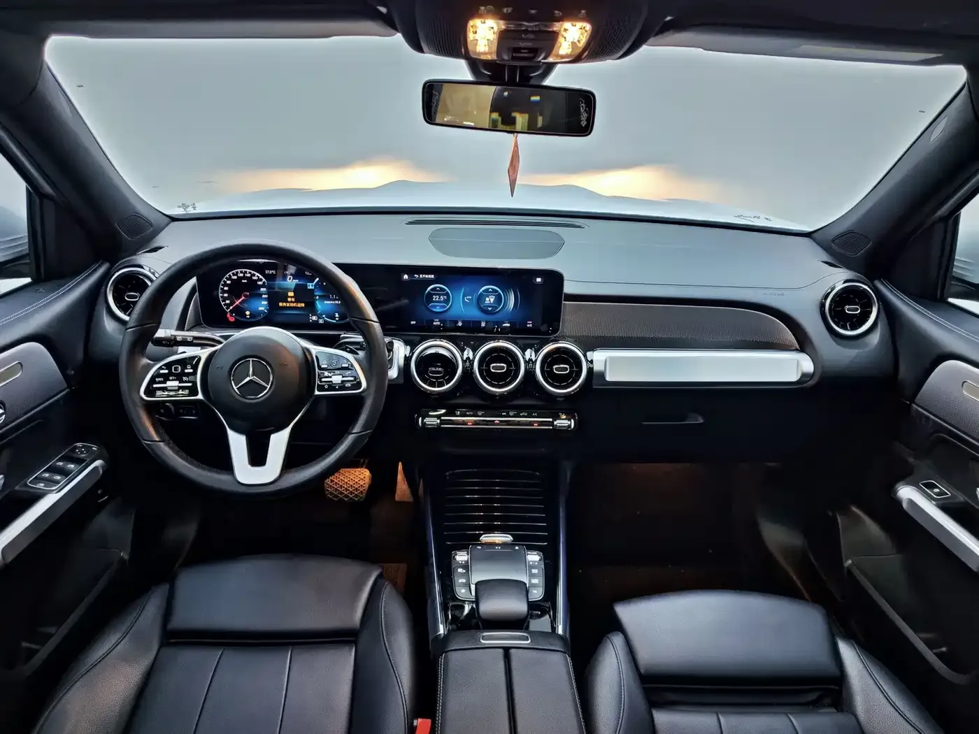 Mercedes-Benz GLB-Class GLB 180 Dynamic 2020 — фото 8