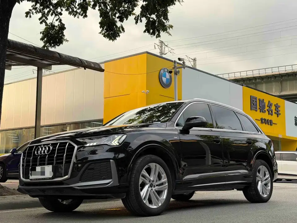 Audi Q7 45 TFSI quattro S line Sport 2023