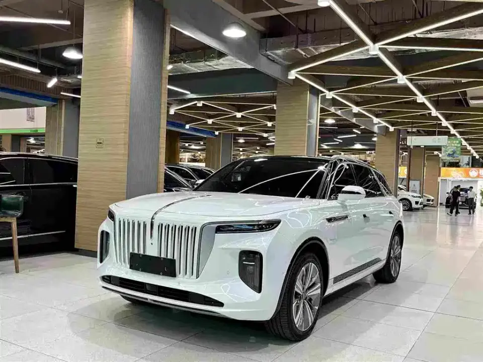 Hongqi E-HS9 690km Qi Xiang Edition (6-seater) 2022