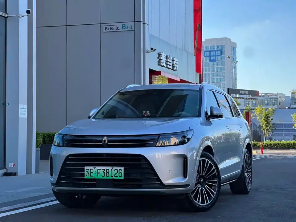 AITO Wenjie AITO M7 1.5T RWD Plus 5-Seater 2023