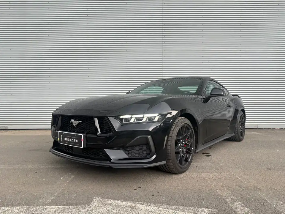 Ford Mustang 2.3T EcoBoost Coupe Performance Edition 2026