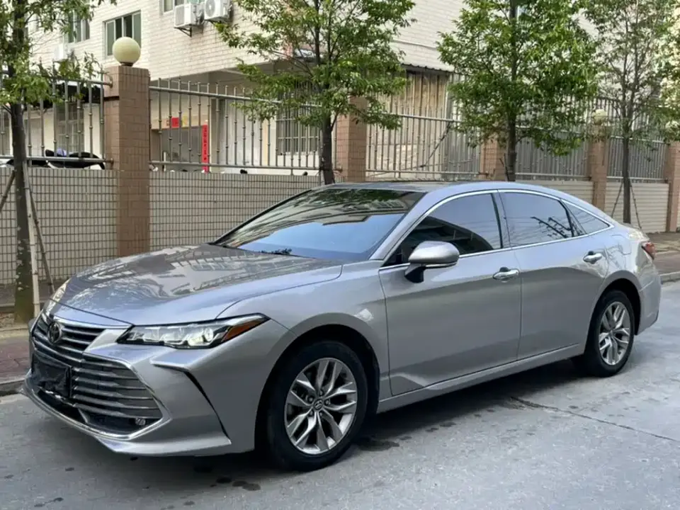 Toyota Avalon 2.5L Luxury Edition 2022