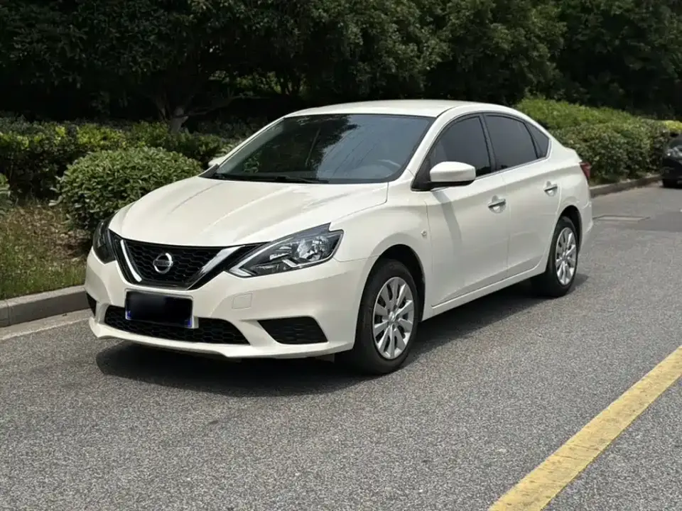 Nissan Sylphy Classic 1.6XE CVT Comfort Edition 2022