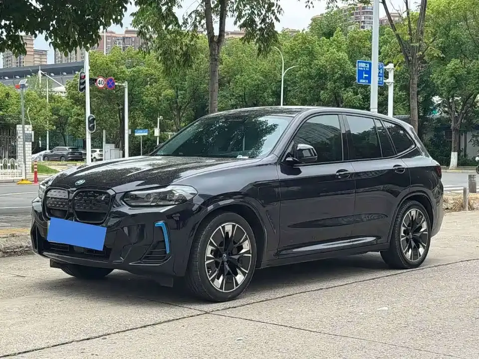 BMW iX3 Innovation Leader 2022