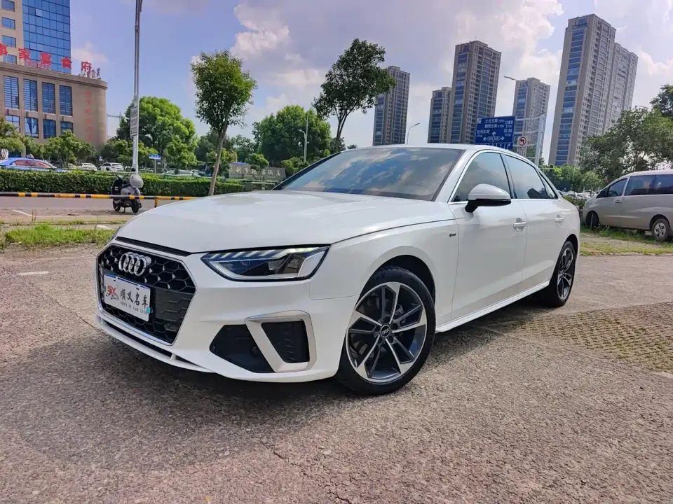 Audi A4L 40 TFSI Fashion Dynamic 2023