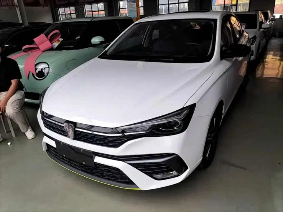 Roewe i5 Facelift 1.5L CVT Diamond Edition 2022