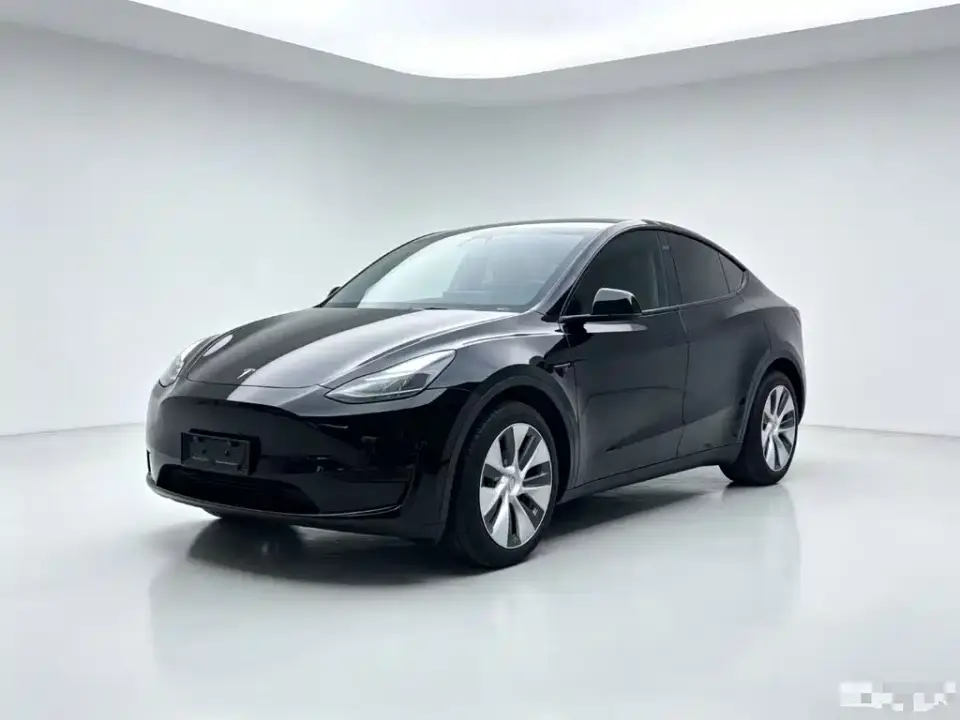 Tesla Model Y Facelift Rear-Wheel Drive Version 2023