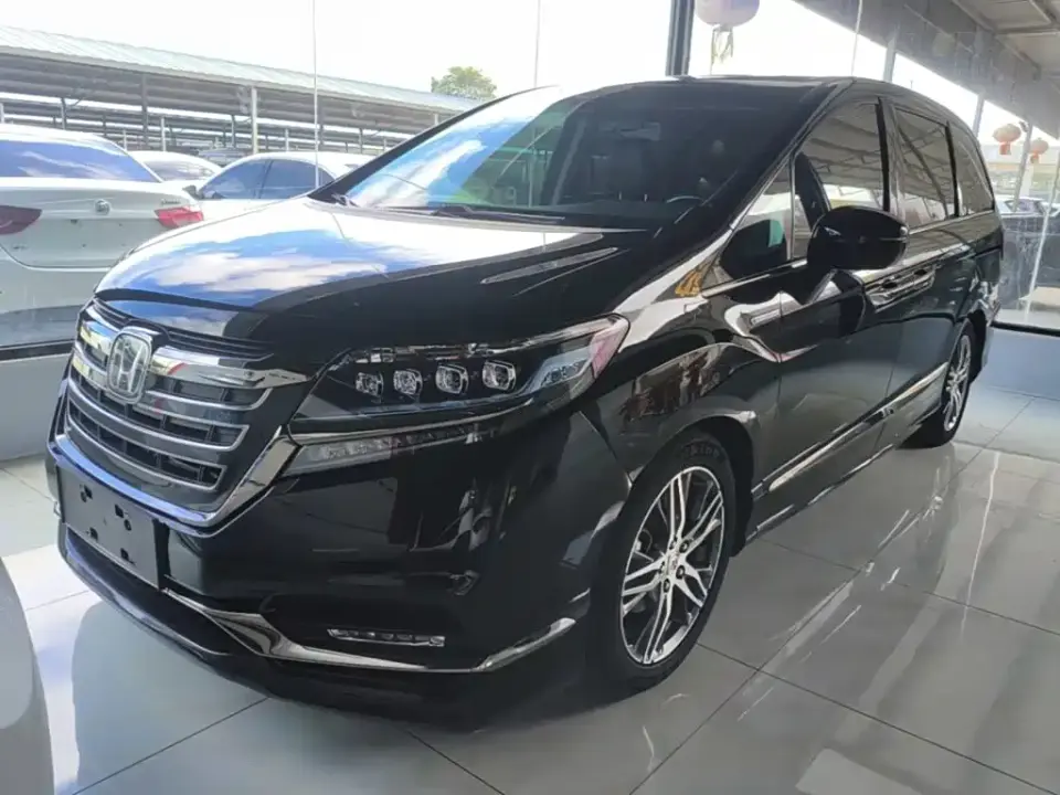 Honda Elysion 2.0L Hybrid Supreme Edition 2021