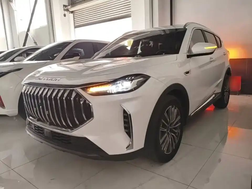 Jetour X70 PLUS Champion Edition 1.5T DCT Champion MAX 7-Seater 2024