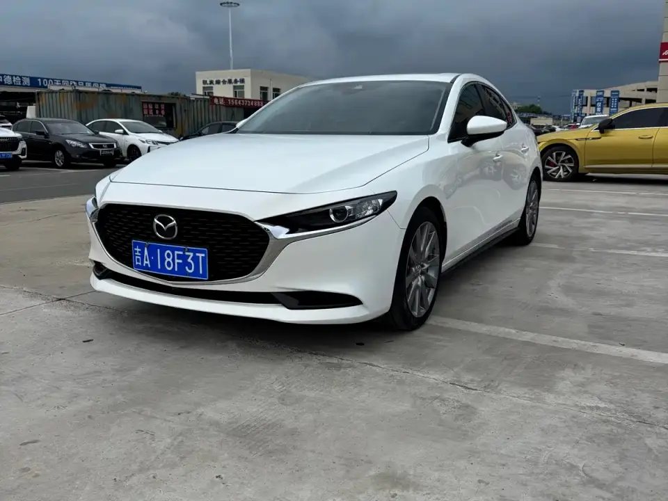 Mazda Mazda3 Axela Mazda3 2.0L Automatic Shine Edition 2022