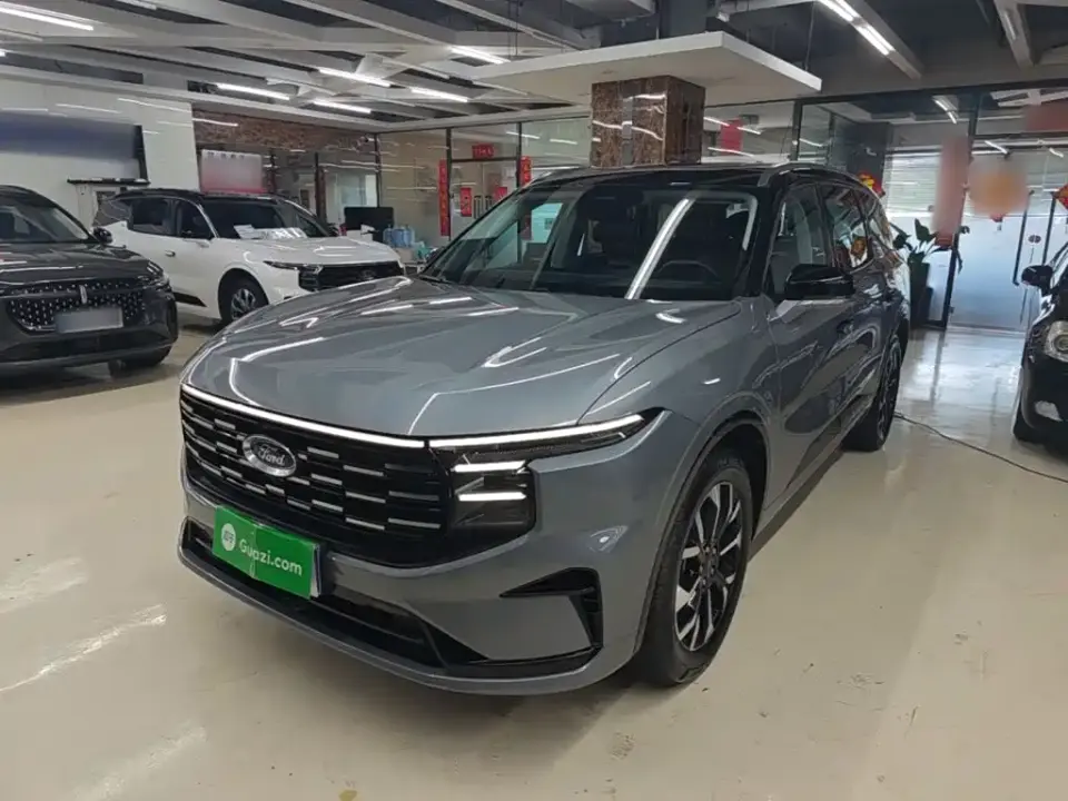 Ford Edge Edge L 2.0T EcoBoost E Hybrid AWD 7-seater Premium 2025