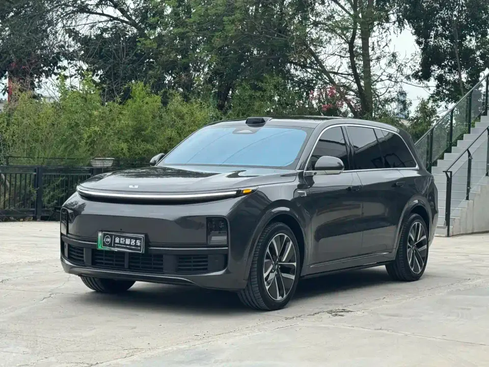 Li Auto Li Xiang L9 Model Ultra 2025