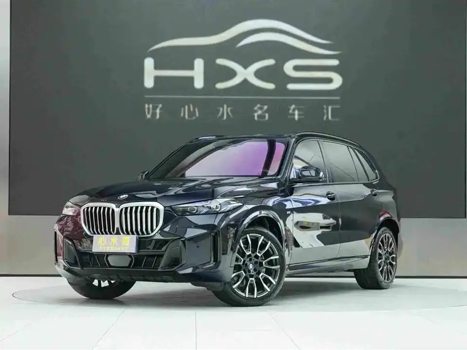 BMW X5 Model xDrive 40Li M Sport Blackout Package 2026