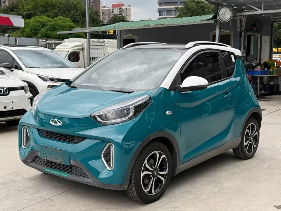 QQ New Energy Little Ant 200K Fans Edition Energy Version (NCM Battery 301km) 2021