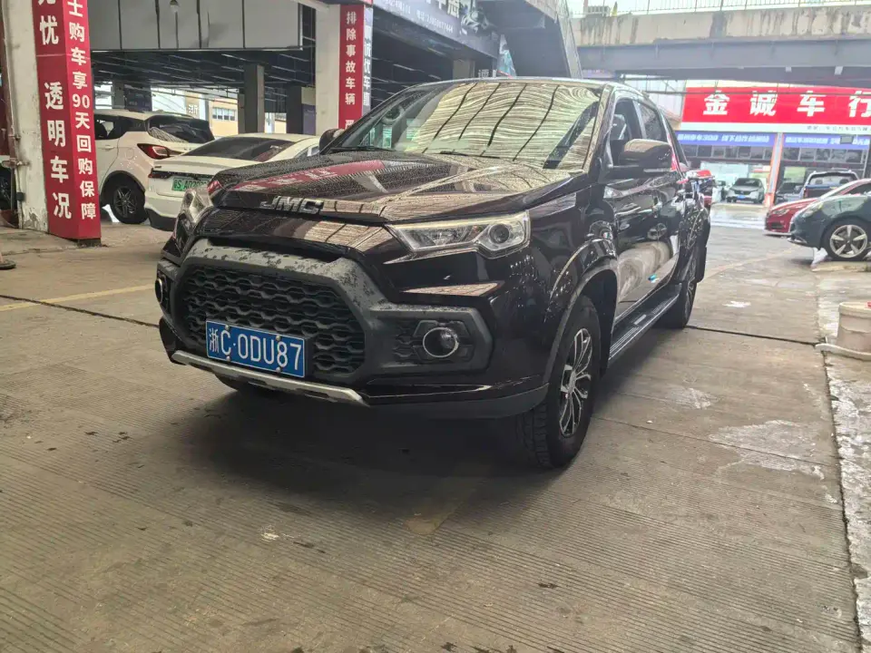 Jiangling Yuhu 7 Model 2.0T Diesel Automatic 2WD Comfort Long Wheelbase China VI JX4D20A6L 2021