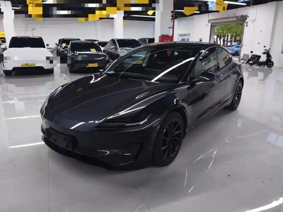 Tesla Model 3 Model Year Facelift Performance All-Wheel Drive 2025
