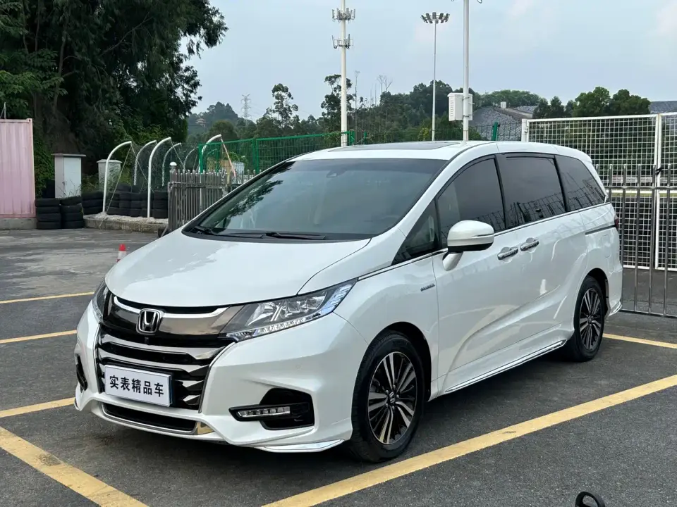 Honda Odyssey 2.0L Sharp·Ultimate Edition 2020