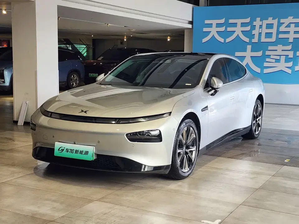 XPeng P7 Model 670N 2021