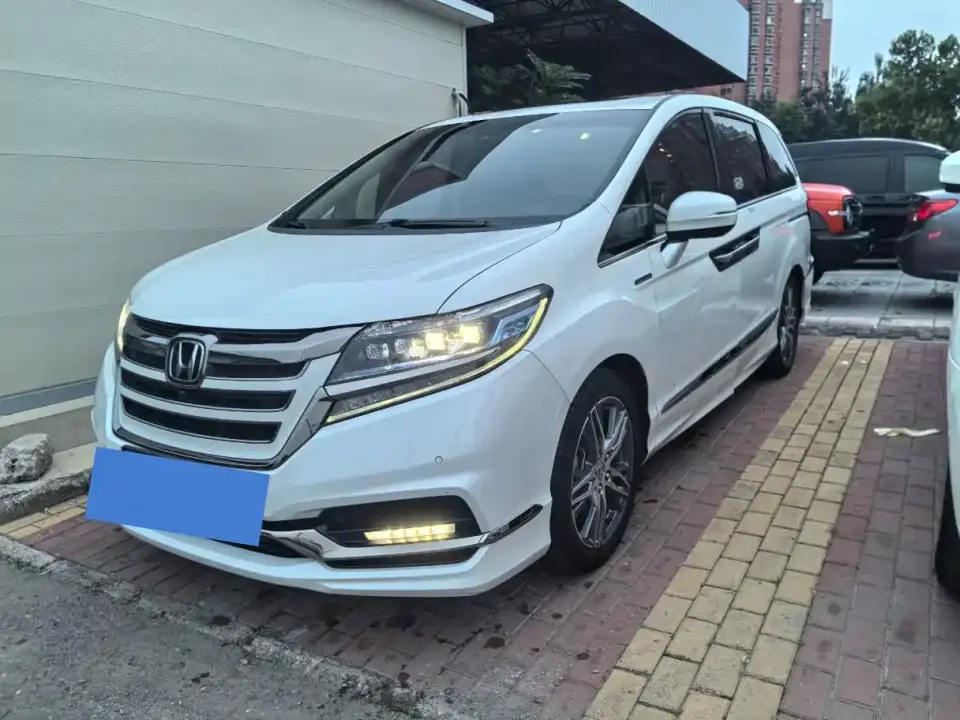 Honda Elysion 2.0L Hybrid Supreme Edition 2021