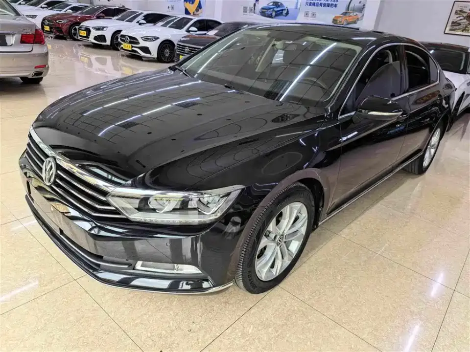 Volkswagen Magotan 330TSI DSG Luxury 2019