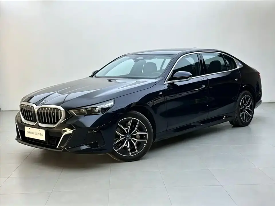 BMW i5 eDrive 35L M Sport Package 2025