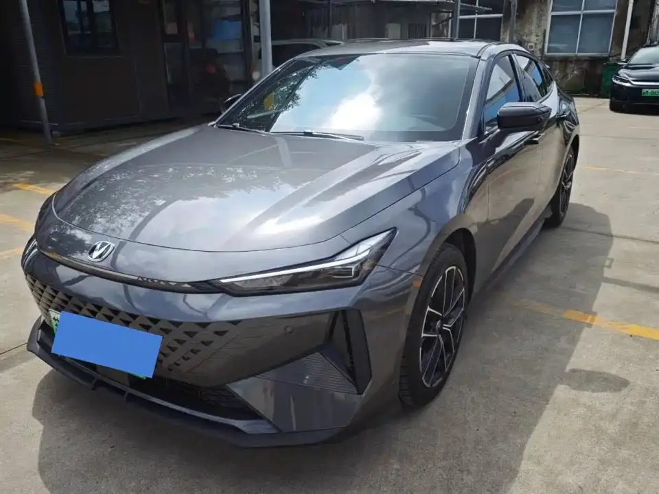 Changan UNI-V iDD Blue Whale Smart iDD 136km Smart Cool 2026