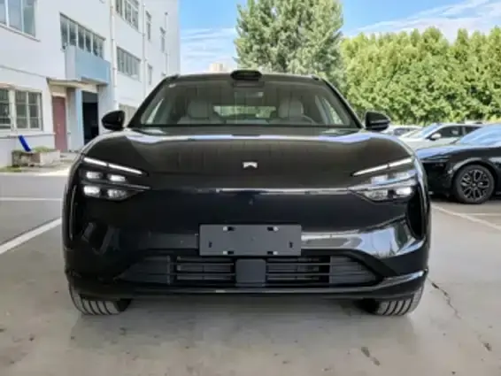 Avatr 07 model Ultra EV AWD 2025