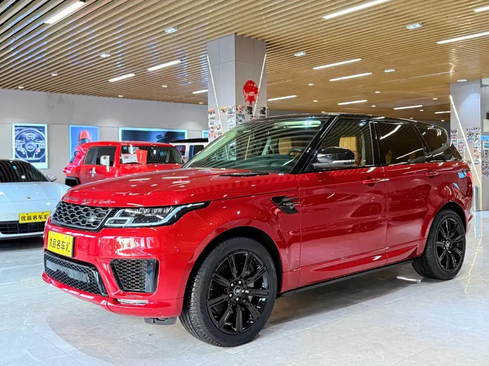 Land Rover Range Rover Sport 3.0 L6 Gloss Black Edition 2021