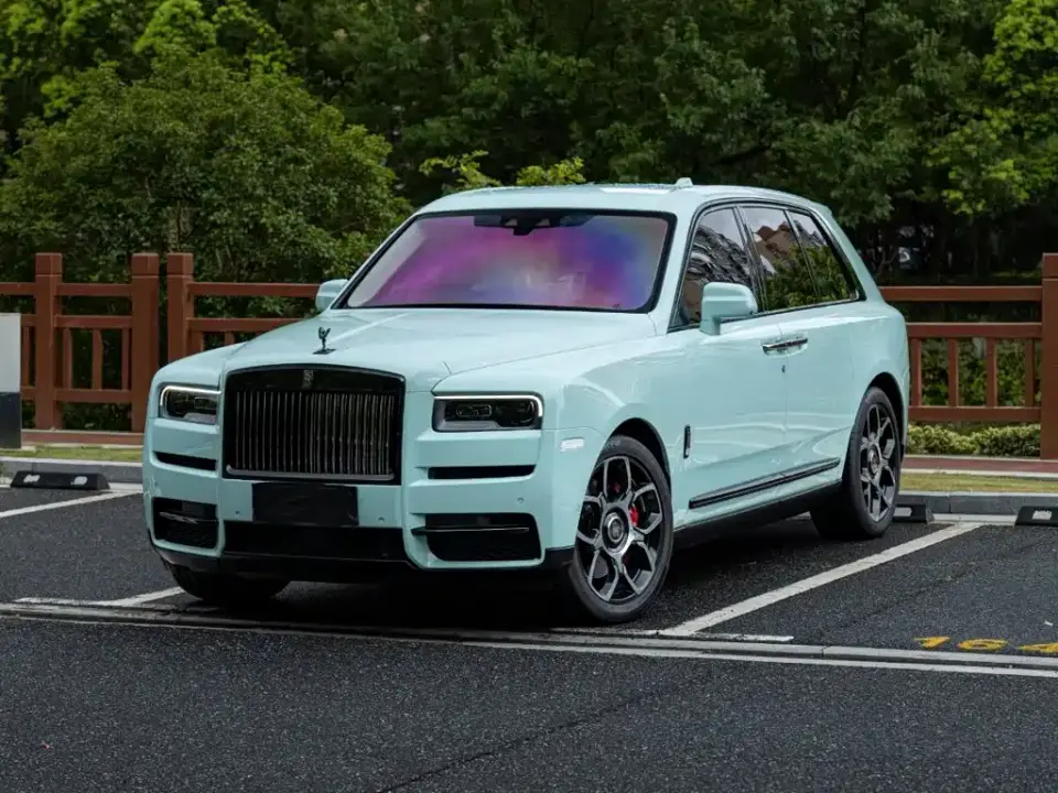 Rolls-Royce Cullinan Black Badge 2022