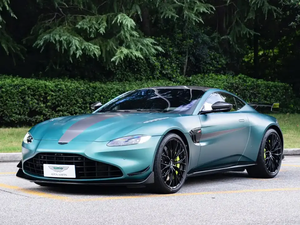 Aston Martin V8 Vantage 4.0T V8 F1 Edition Coupe 2022