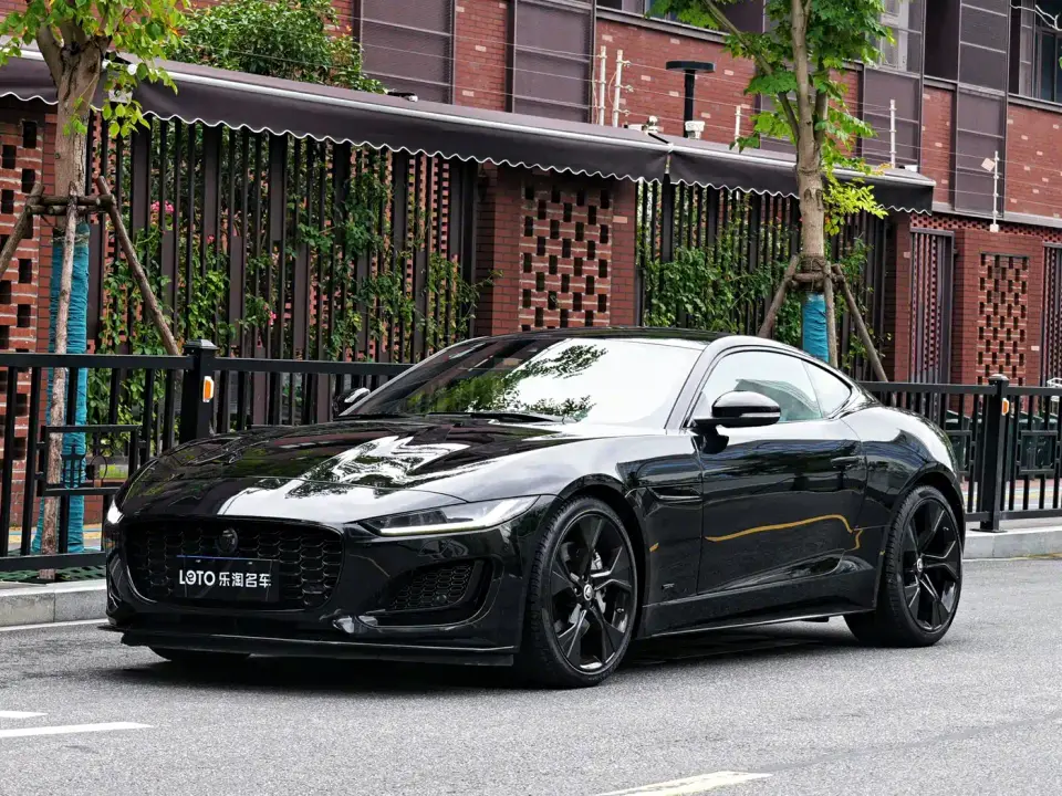 Jaguar F-TYPE P300 75th Anniversary Collector's Hardtop Edition 2024