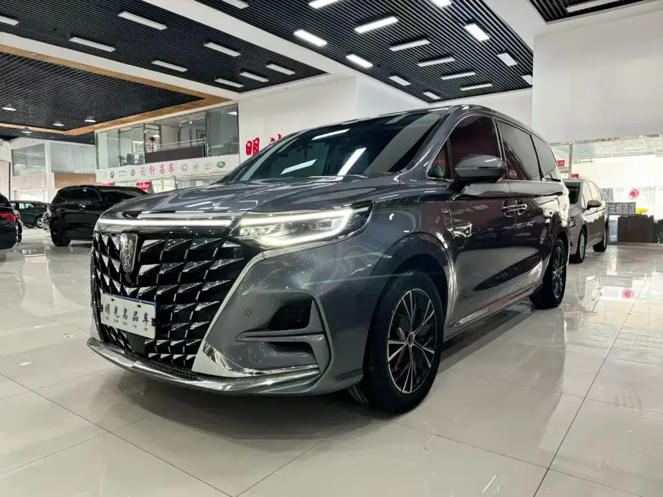 Roewe iMAX8 400TGI Cross Edition 2023