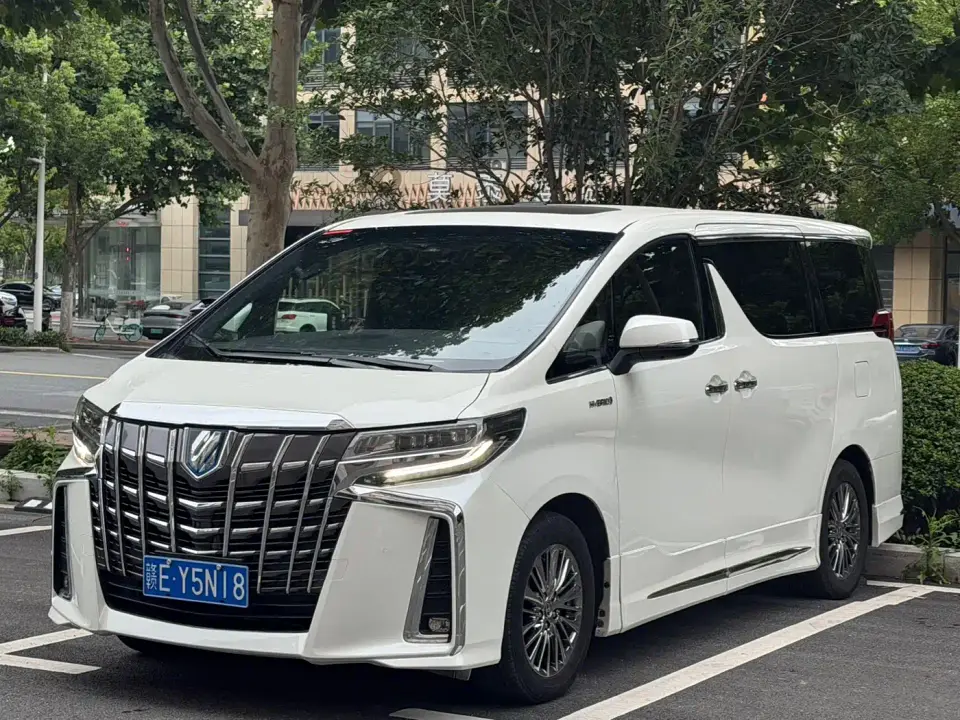 Toyota Alphard Hybrid 2.5L Premium Edition 2019