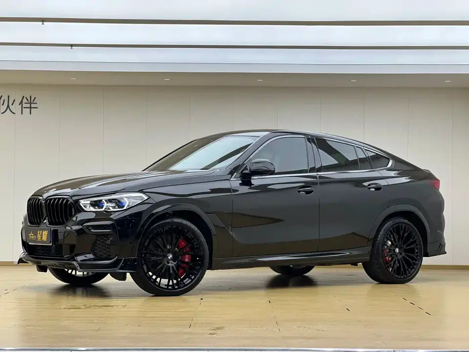 BMW X6 xDrive40i M Sport Package 2022