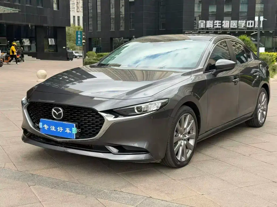 Mazda Mazda3 Axela 2.0L Automatic Quality Glamour 2021