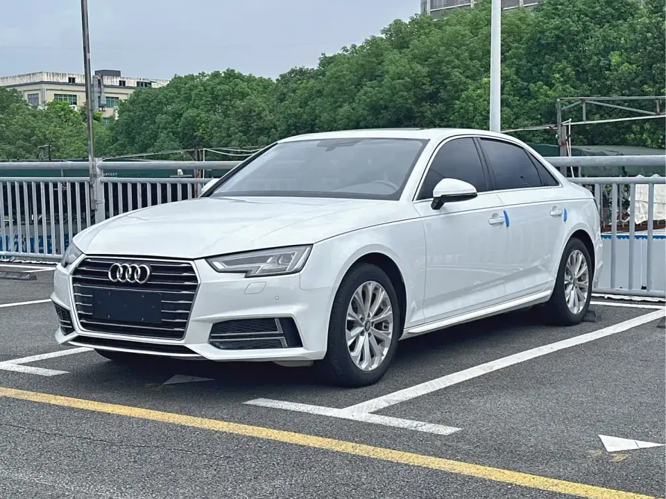 Audi A4L 40 TFSI Fashion Dynamic Edition 2020