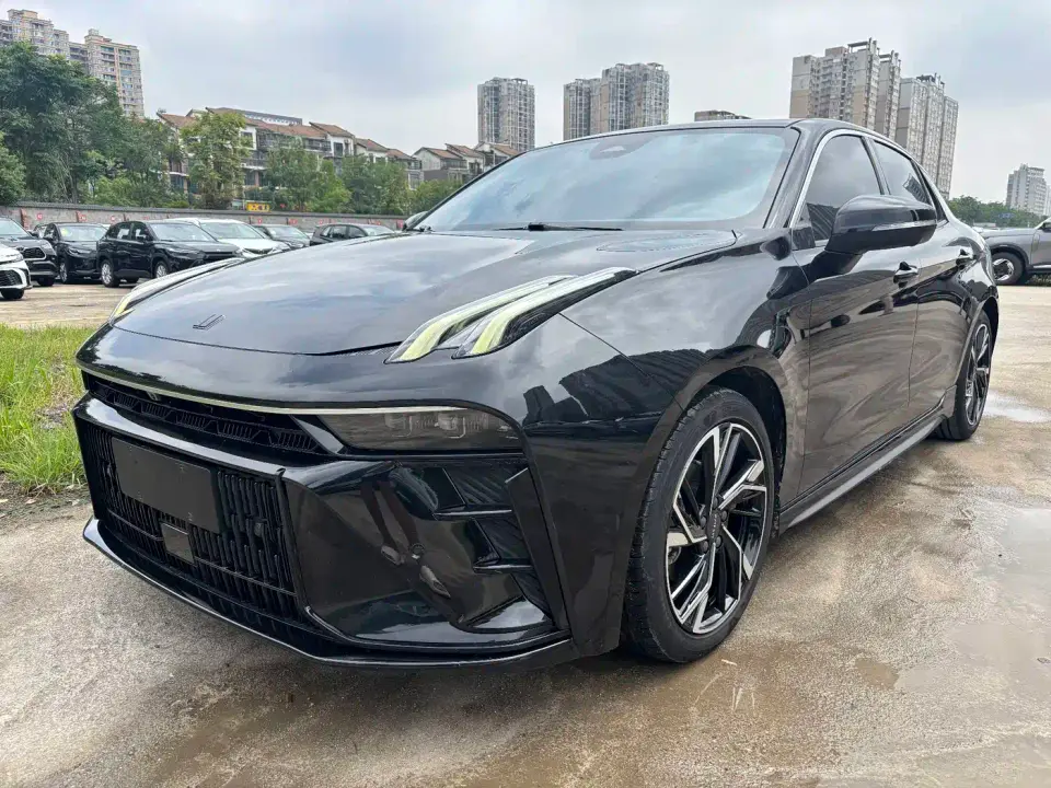 Lynk & Co 03 1.5TD DCT Power Plus 2024