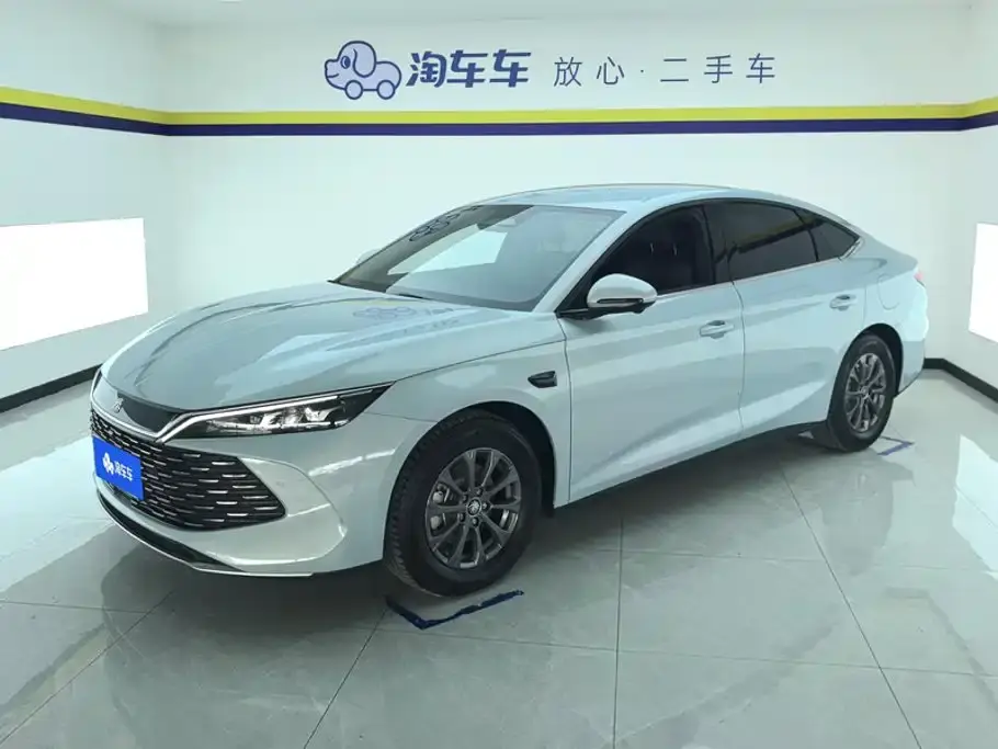 BYD Qin L DM-i Smart Drive Edition 80KM Leading 2025