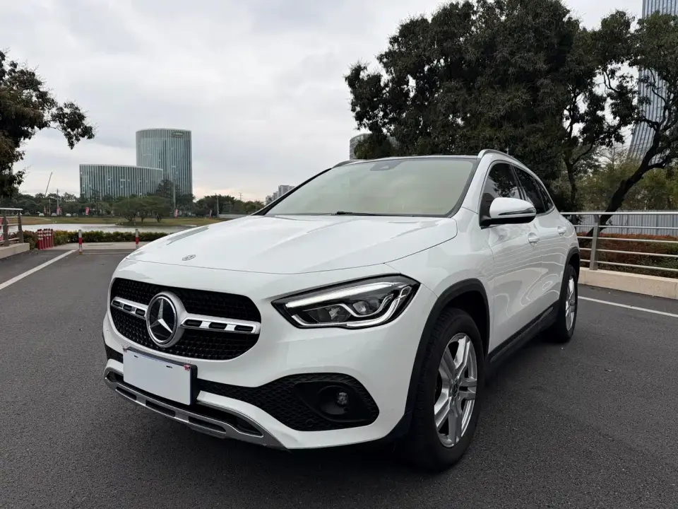 Mercedes-Benz GLA-Class Facelift GLA 200 2022