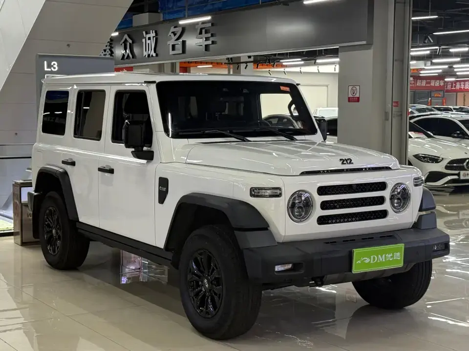 212 T01 2.0T Explorer 2024