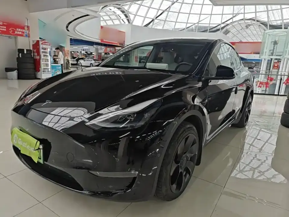 Tesla Model Y Facelift Long Range All-Wheel Drive Version 2023