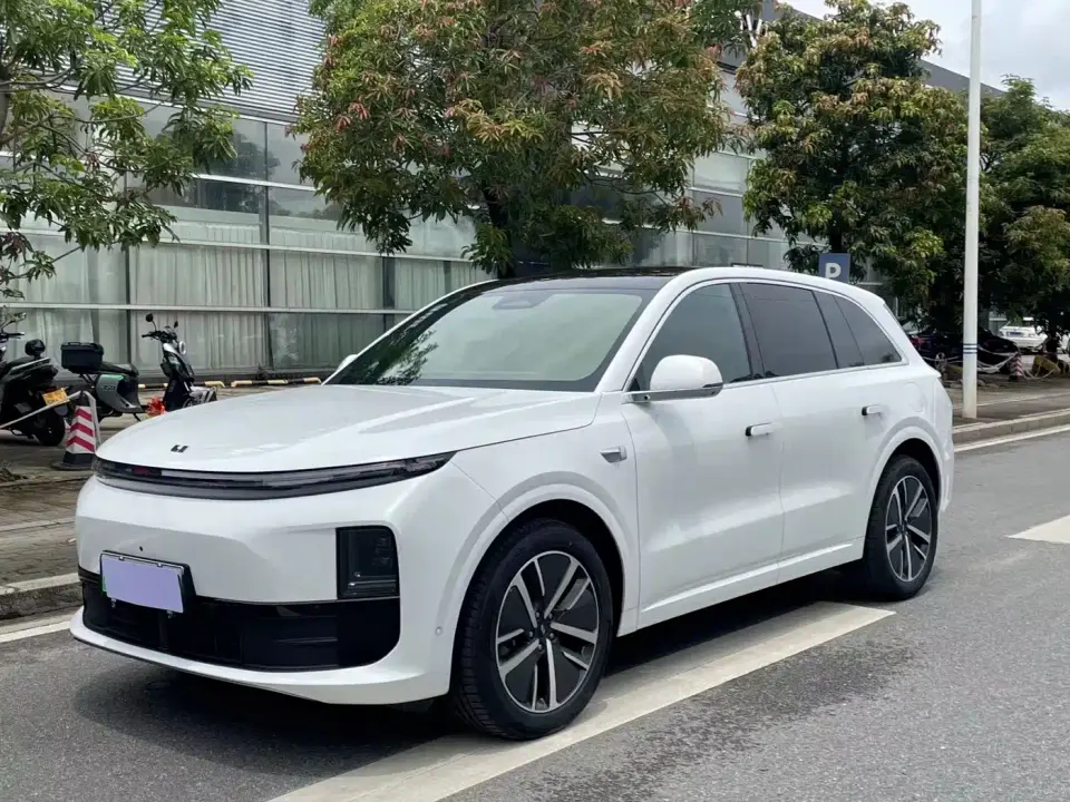 Li Auto L6 Pro 2025