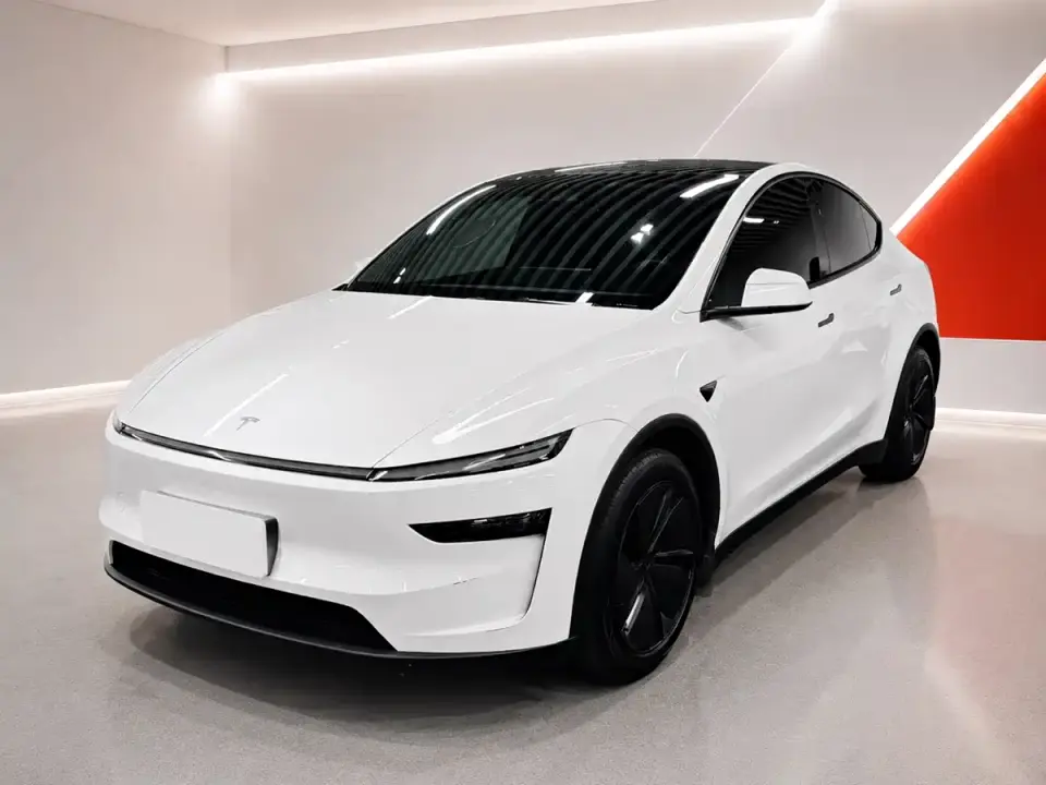 Tesla Model Y Rear-Wheel Drive 2025