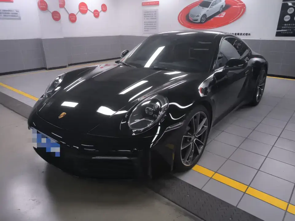 Porsche 911 Carrera 3.0T 2023