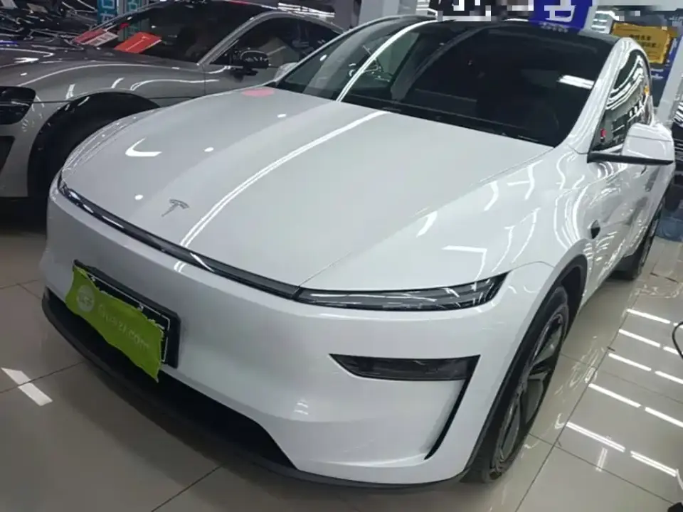 Tesla Model Y Facelift Long Range All-Wheel Drive 2025