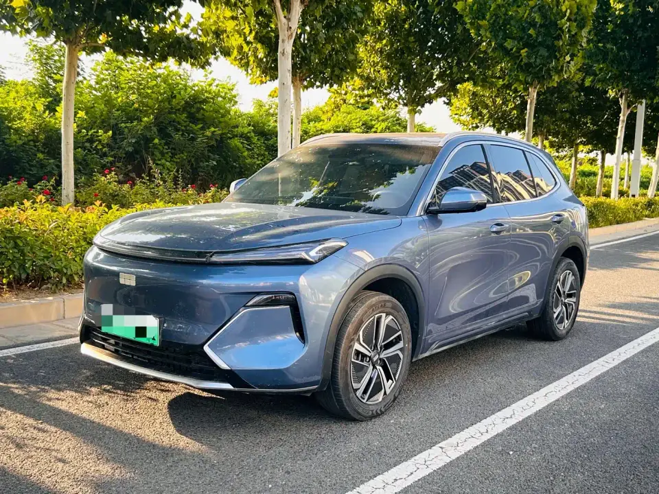 Geely Galaxy Galaxy Starship 7 EM-i Model 120km Voyage+ Edition 2025