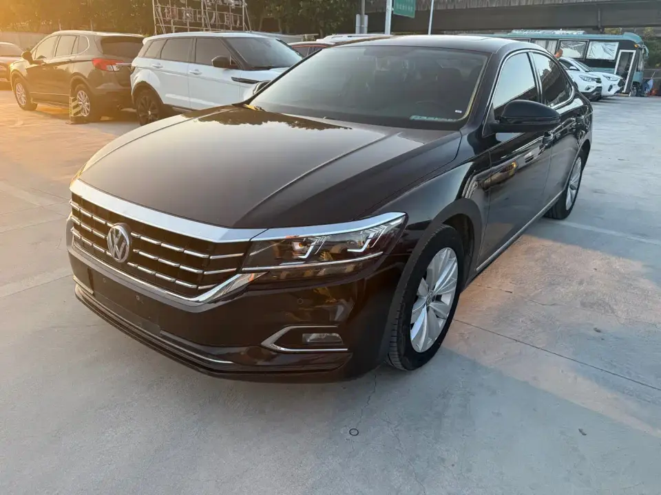 Volkswagen Passat 330TSI Elite Edition China VI 2020