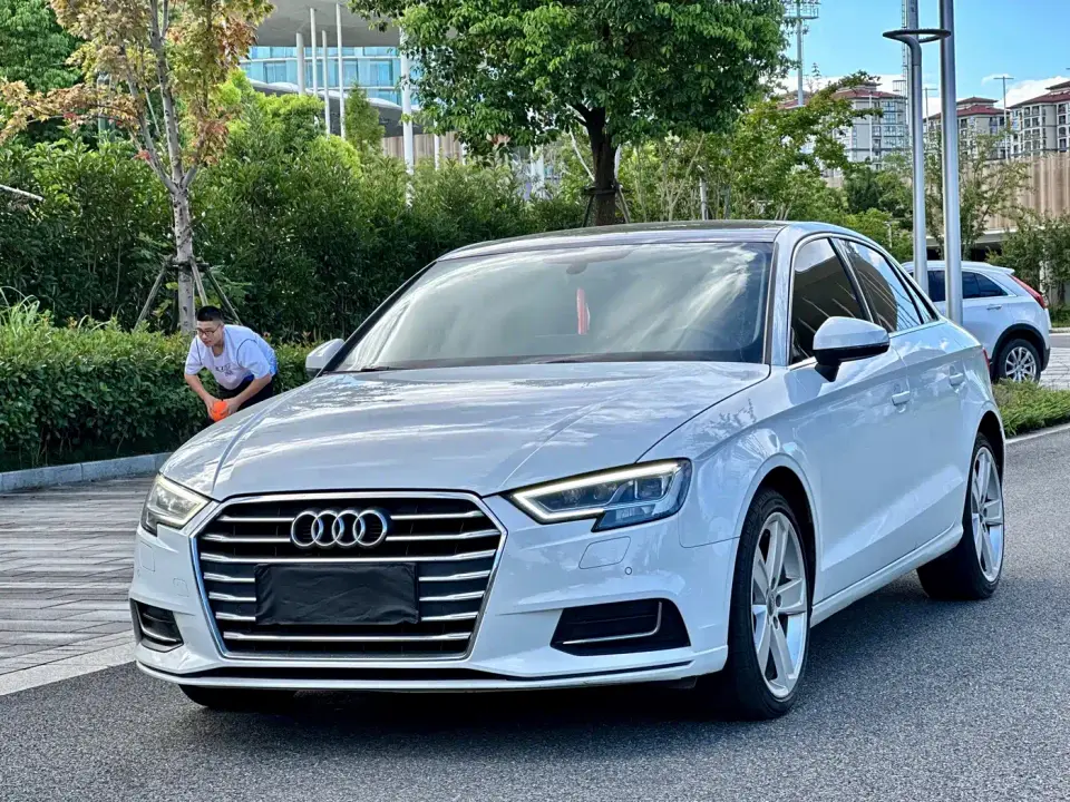Audi A3 Limousine 35 TFSI Style China VI 2019